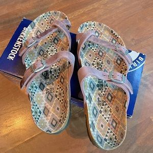 Birkenstock lavender blush mayari sandals NWB sz39